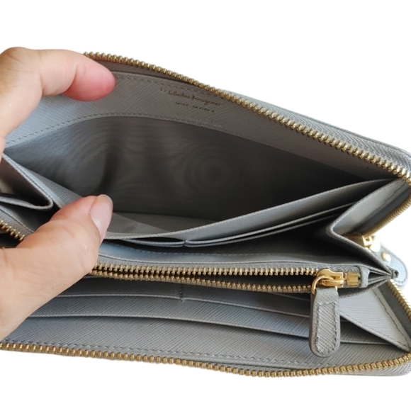 Salvatore Ferragamo Grey Leather Bow Long Zip Wallet - Picture 5 of 15